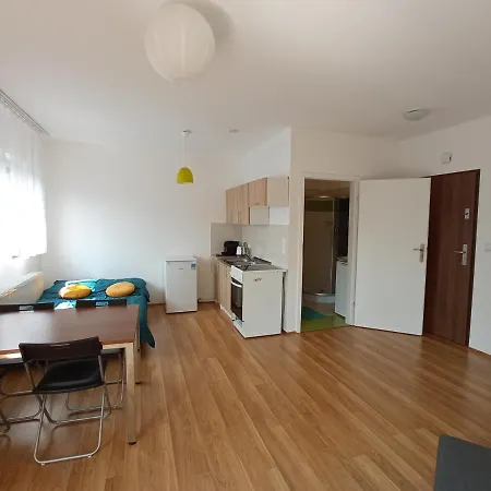 Apartament Salt Crystal منزل للإقامة *